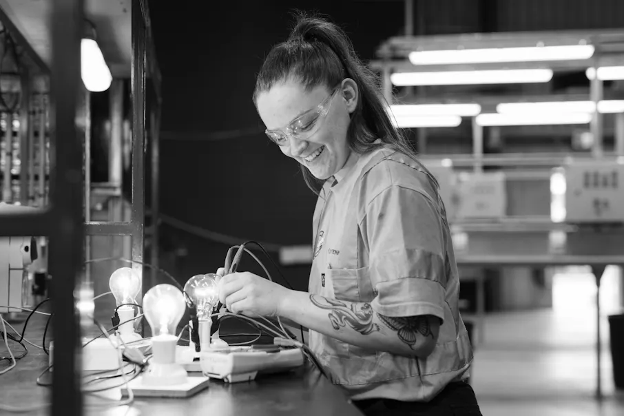 Azubine Women in trades