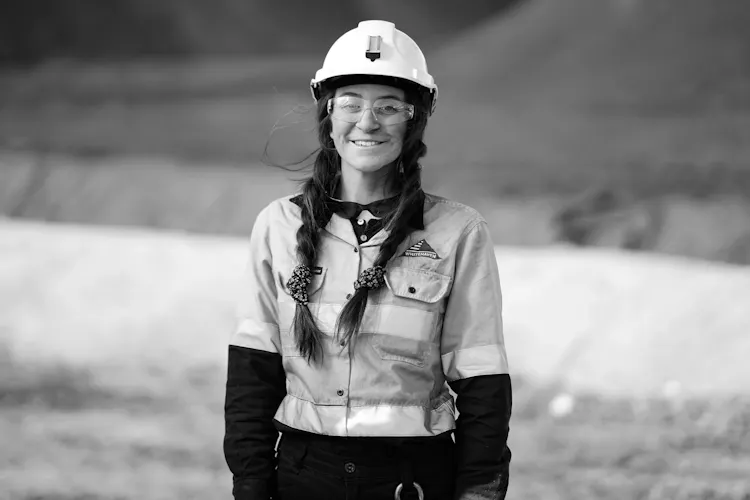 Apprenticeships-and-Traineeships Whitehaven-Nikita-02