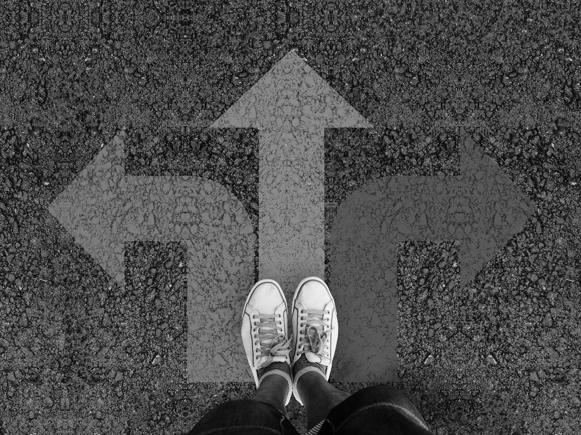 Articles shutterstock-2204992851